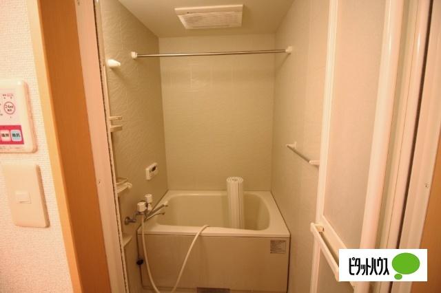 apartment 下坂浜町