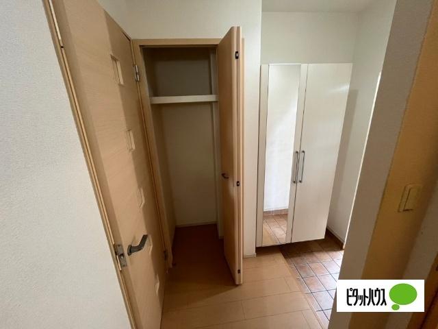 野洲市西河原アパート 収納