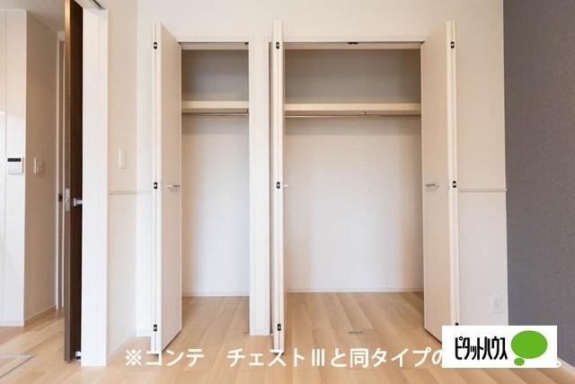 近江八幡市本町アパート 収納