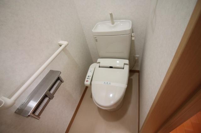 apartment 南高田町