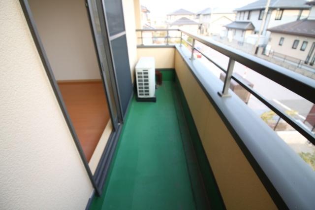 apartment 南高田町