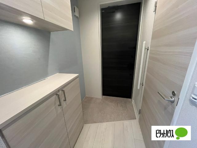 S.T　Light 玄関