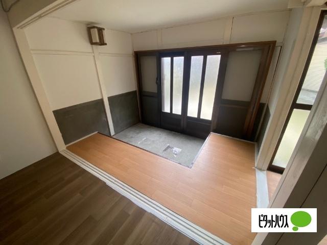 彦根市鳥居本町貸家 玄関
