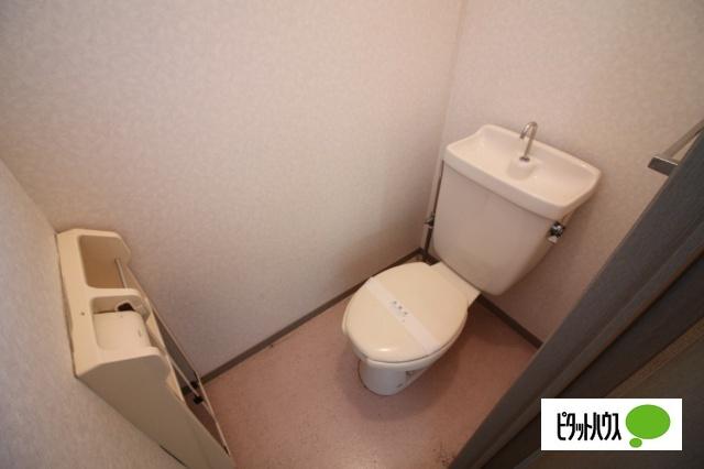 エーボンハウス（102） トイレ