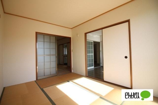 エーボンハウス（102） 室内