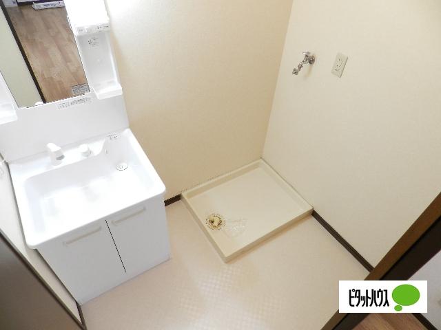 近江八幡市西本郷町東アパート 部屋画像