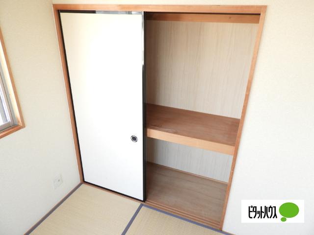 レイクランド第６ビル（301） 収納