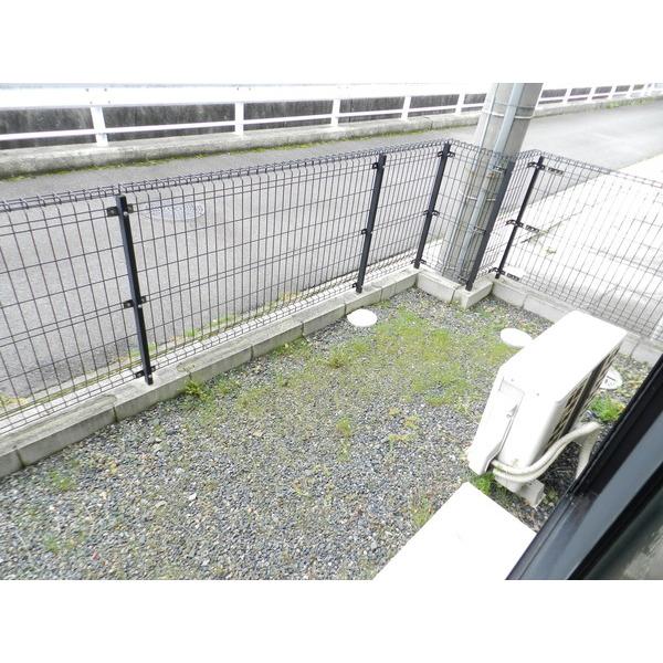近江八幡市北之庄町マンション 庭