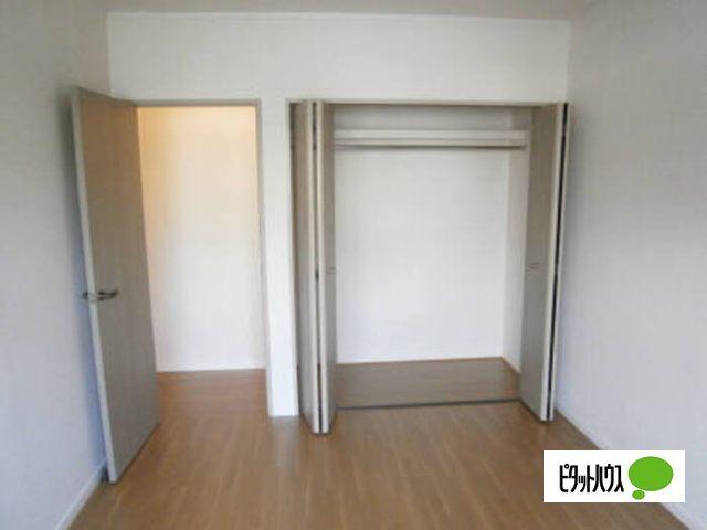 野洲市野洲アパート 収納