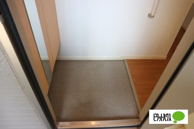 野洲市野洲アパート 玄関