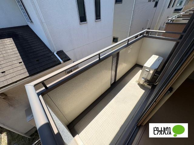 野洲市市三宅アパート バルコニー