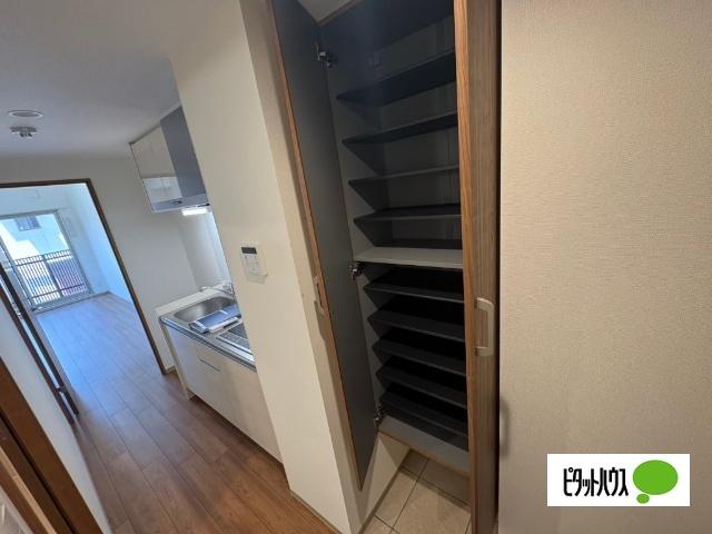 野洲市小篠原マンション 玄関