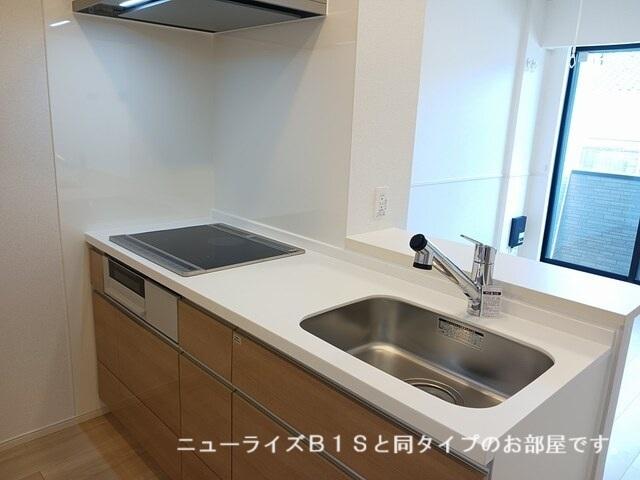 ブリーゼ　メゾンⅡ（103） キッチン