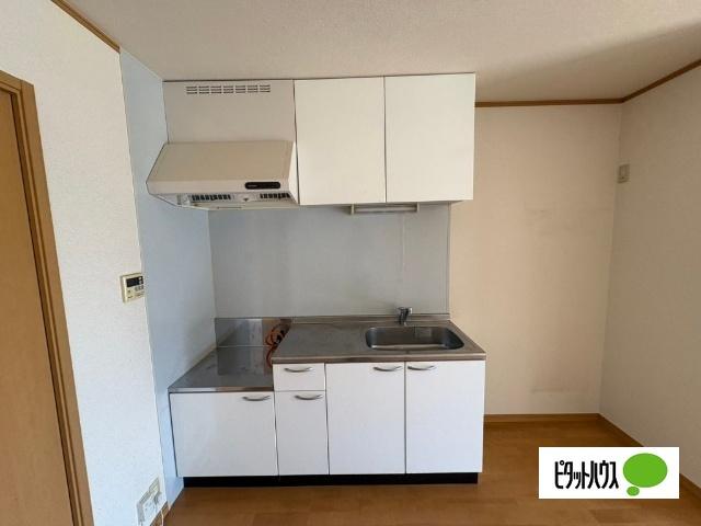 近江八幡市西本郷町アパート キッチン