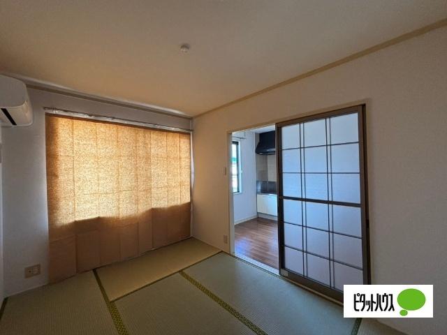 長浜市十里町アパート リビング