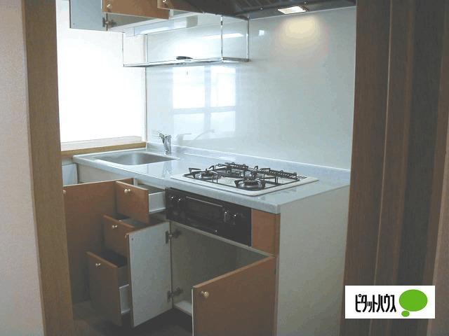 野洲市市三宅マンション キッチン