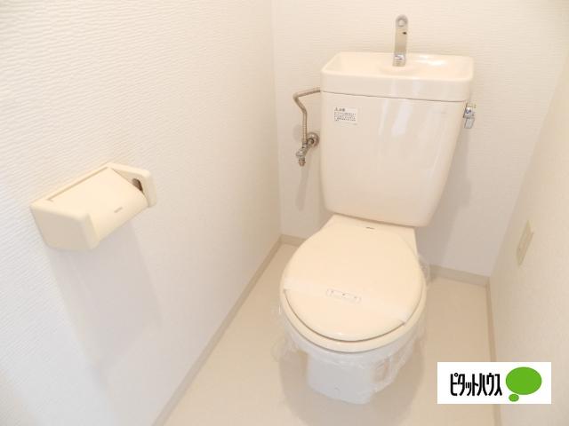 メゾンクレーネ弐番館 トイレ