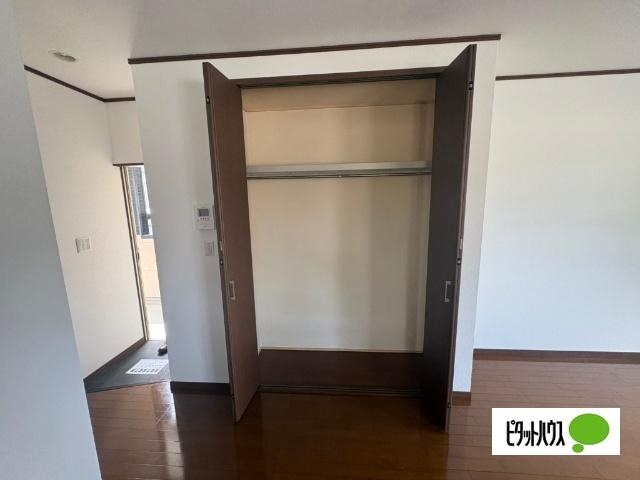近江八幡市出町アパート 収納