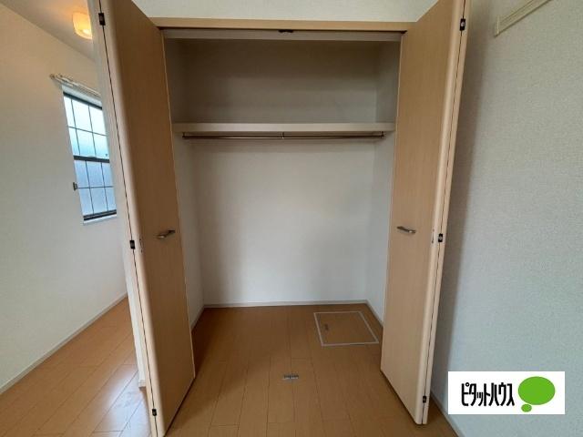 サンライズ オアシス（102） 収納