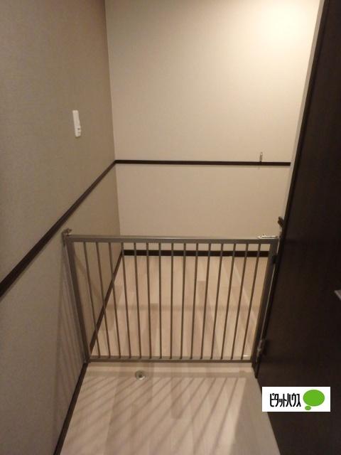 野洲市行畑マンション 玄関