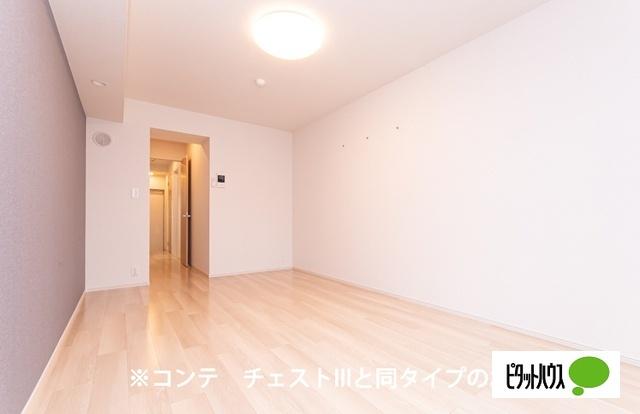 野洲市市三宅アパート リビング