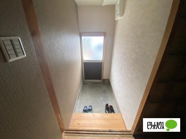 朝日町K邸テラスハウス 玄関