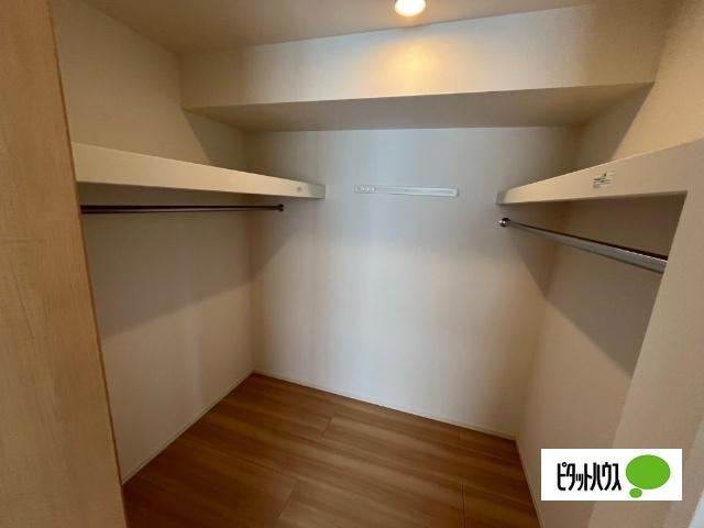 野洲市妙光寺アパート 収納