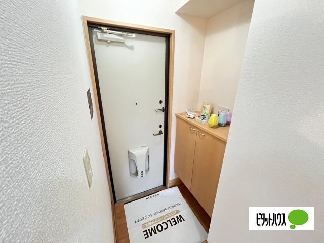 野洲市野洲アパート 玄関