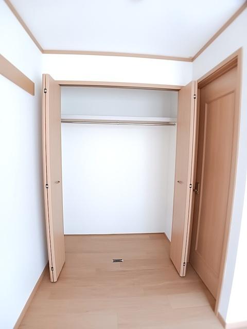 メイプルリーフⅡ（101） 収納