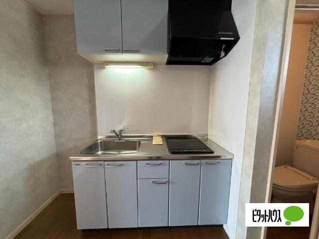 ロイヤルクレスト 部屋画像