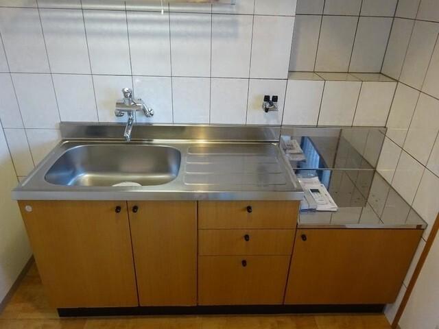 長浜市大辰巳町マンション キッチン