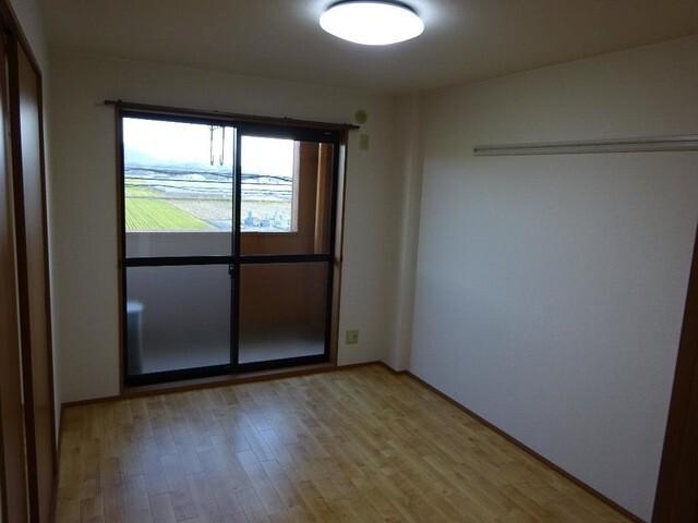 長浜市大辰巳町マンション 部屋画像