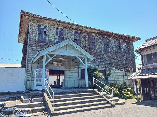 近江鉄道新八日市駅：190m
