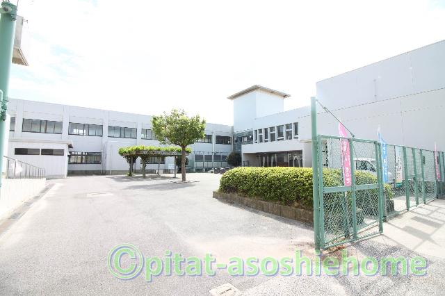 米原市立坂田小学校：1149m