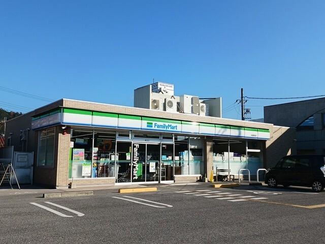 ファミリーマート米原駅西店様：710m
