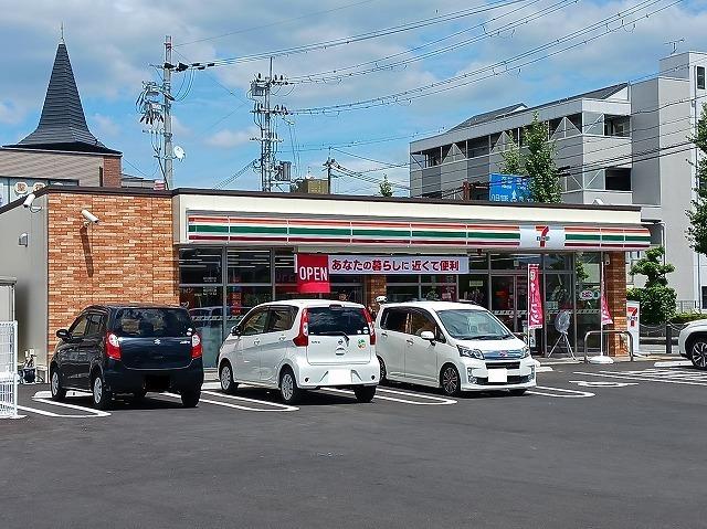 セブンイレブン八日市本町店様：180m