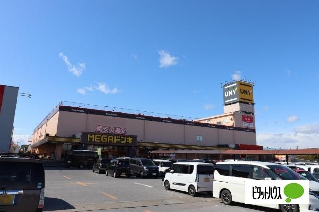 MEGAドン・キホーテUNY近江八幡店：2050m
