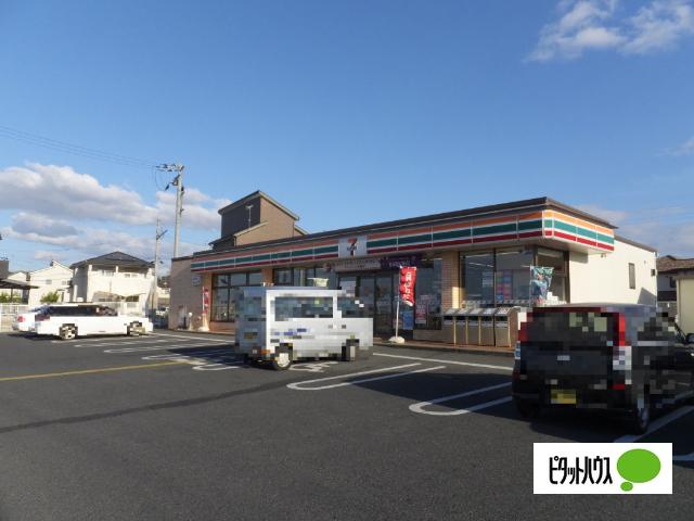 セブンイレブン安土常楽寺店：552m