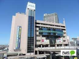 近鉄百貨店草津店：8957m