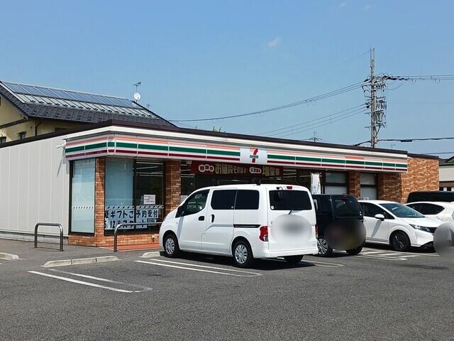 セブンイレブン能登川中学校前様：660m