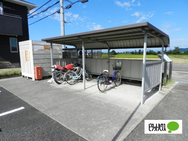 近江八幡市北之庄町マンション 物件画像