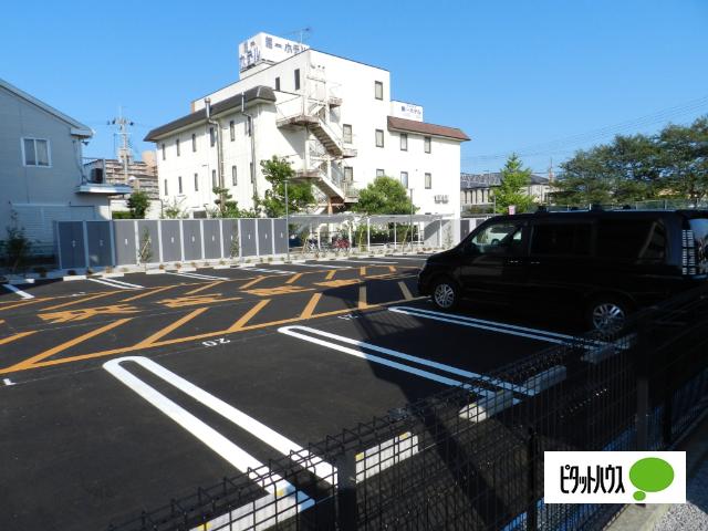 グランドシグナス 駐車場