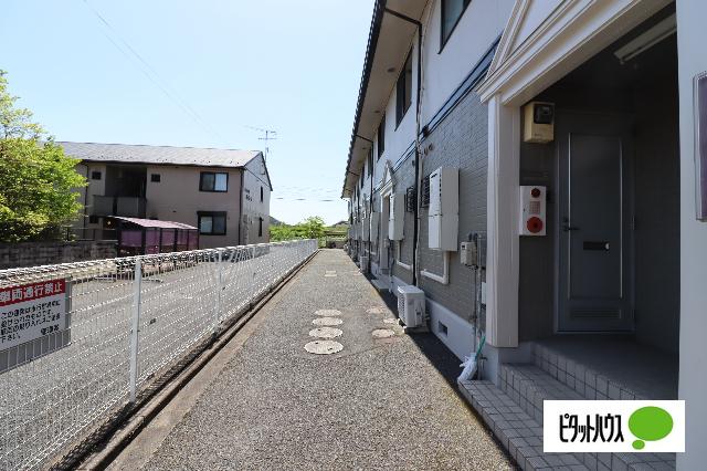 近江八幡市安土町慈恩寺アパート ロビー