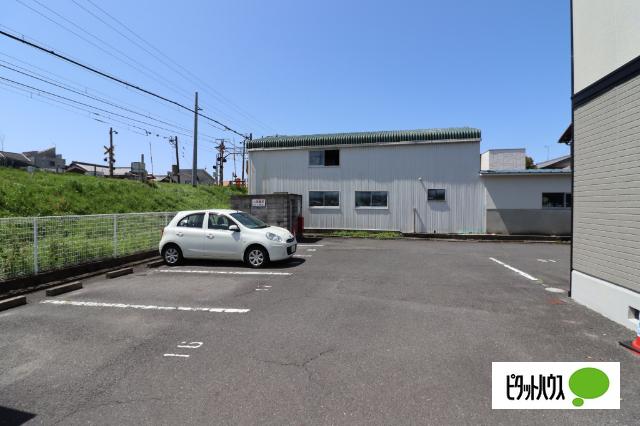 近江八幡市安土町慈恩寺アパート 駐車場