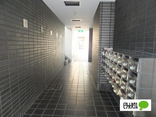 近江八幡市出町マンション ロビー