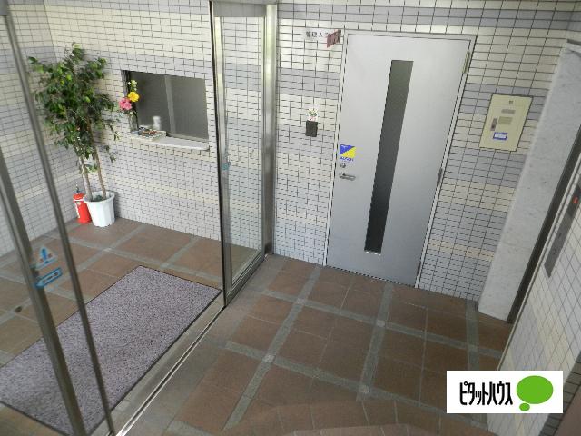 近江八幡市桜宮町マンション ロビー