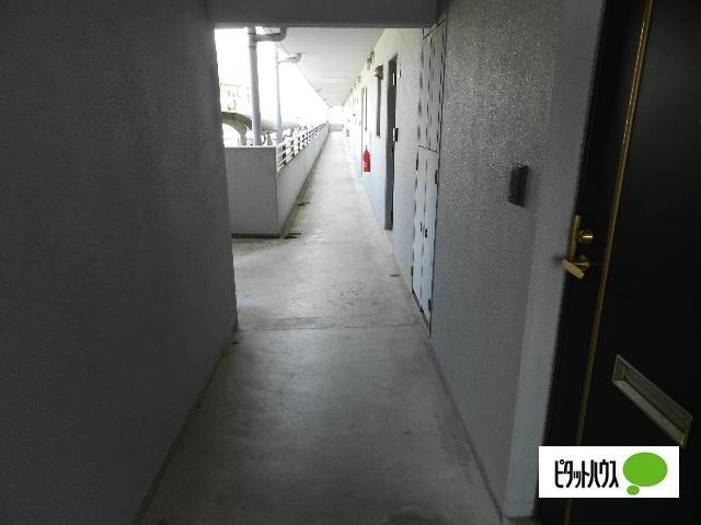 近江八幡市出町マンション ロビー