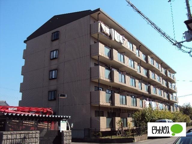 グランバリュー 外観