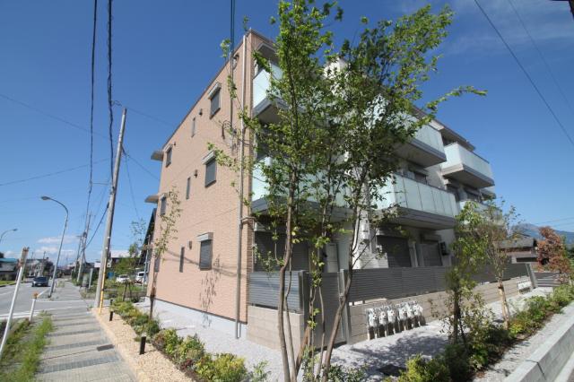 apartment 勝町