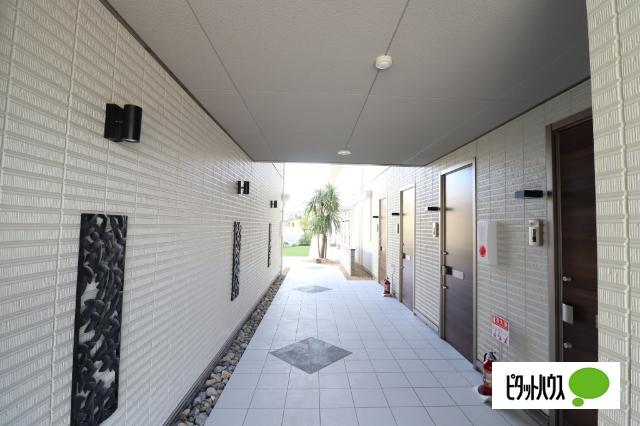 近江八幡市大森町アパート ロビー